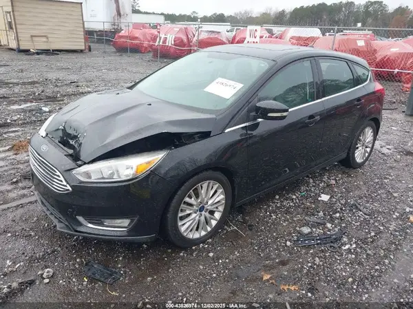 1FADP3N25HL349051 2017 FORD FOCUS - Image 2