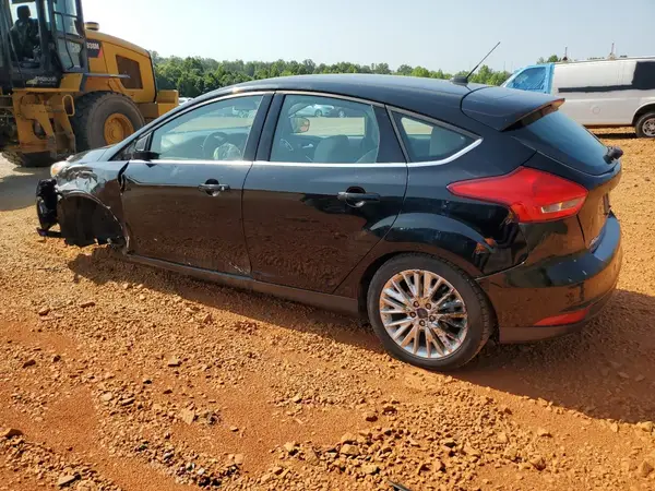 1FADP3N25JL242748 2018 FORD FOCUS - Image 2