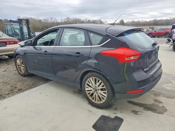 1FADP3N25JL314239 2018 FORD FOCUS - Image 2
