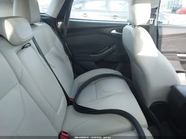 1FADP3N25JL314614 2018 FORD FOCUS - Image 8