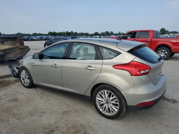 1FADP3N26GL235462 2016 FORD FOCUS - Image 2