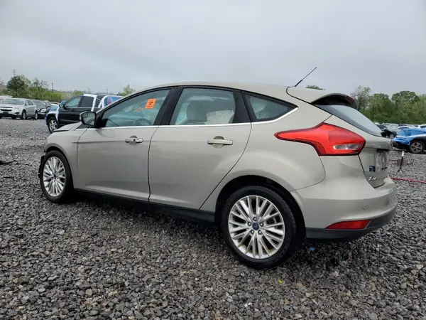 1FADP3N26GL298237 2016 FORD FOCUS - Image 2