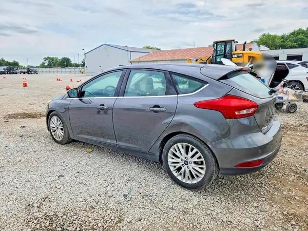 1FADP3N26GL299338 2016 FORD FOCUS - Image 2