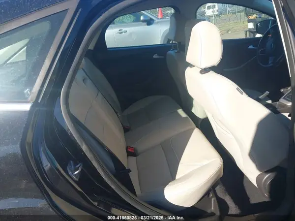 1FADP3N26GL299596 2016 FORD FOCUS - Image 8