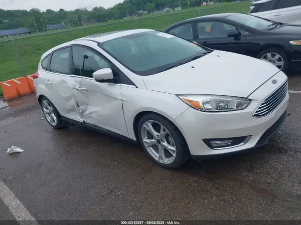 1FADP3N26GL387872 2016 FORD FOCUS - Image 1