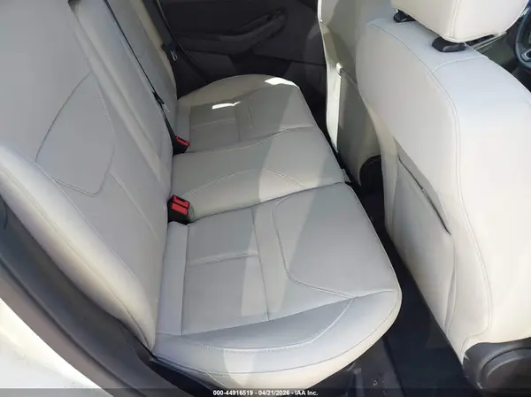 1FADP3N26HL242249 2017 FORD FOCUS - Image 8
