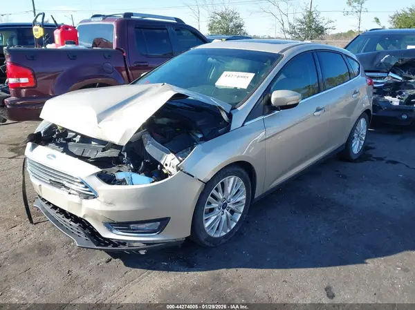 1FADP3N26HL316138 2017 FORD FOCUS - Image 2