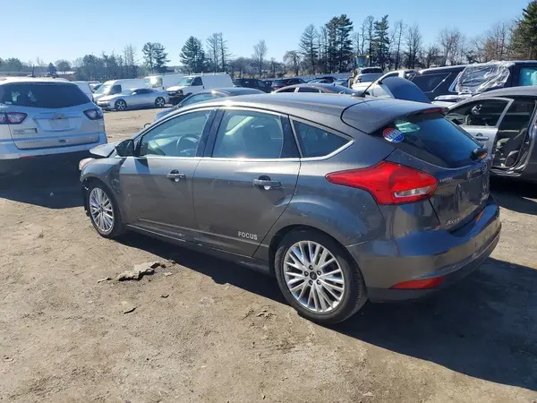 1FADP3N26HL345073 2017 FORD FOCUS - Image 2