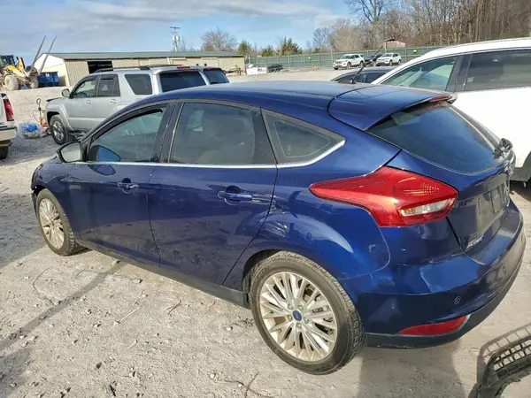 1FADP3N26HL345588 2017 FORD FOCUS - Image 2