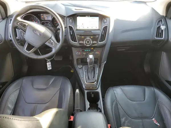 1FADP3N26HL345784 2017 FORD FOCUS - Image 8