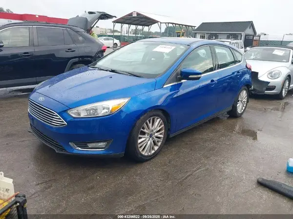 1FADP3N26JL227417 2018 FORD FOCUS - Image 2