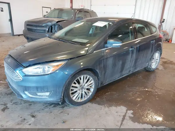 1FADP3N26JL232813 2018 FORD FOCUS - Image 2
