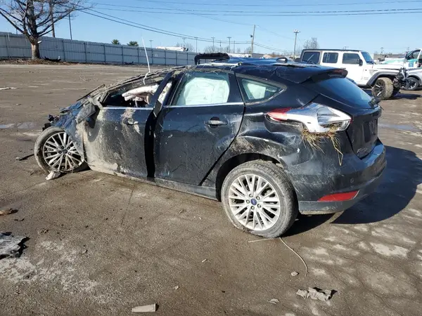 1FADP3N26JL314492 2018 FORD FOCUS - Image 2