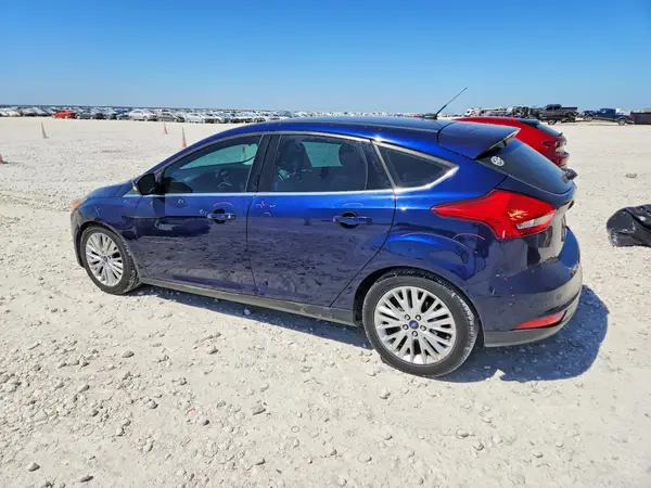 1FADP3N27GL215432 2016 FORD FOCUS - Image 2