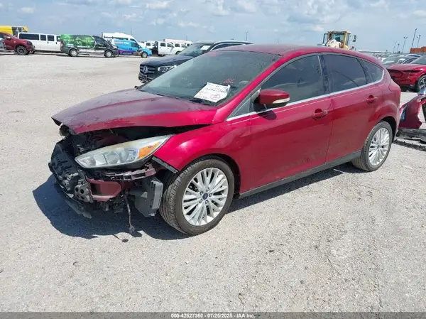 1FADP3N27GL256143 2016 FORD FOCUS - Image 2