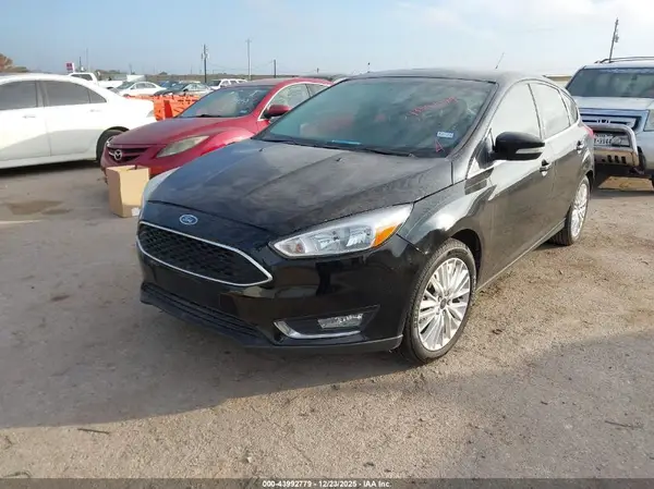 1FADP3N27GL374838 2016 FORD FOCUS - Image 2