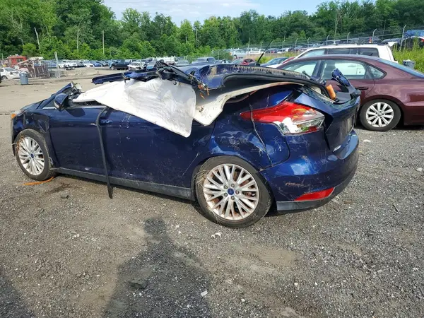 1FADP3N27HL202777 2017 FORD FOCUS - Image 2