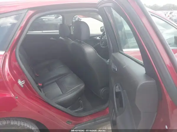 1FADP3N27HL221779 2017 FORD FOCUS - Image 8