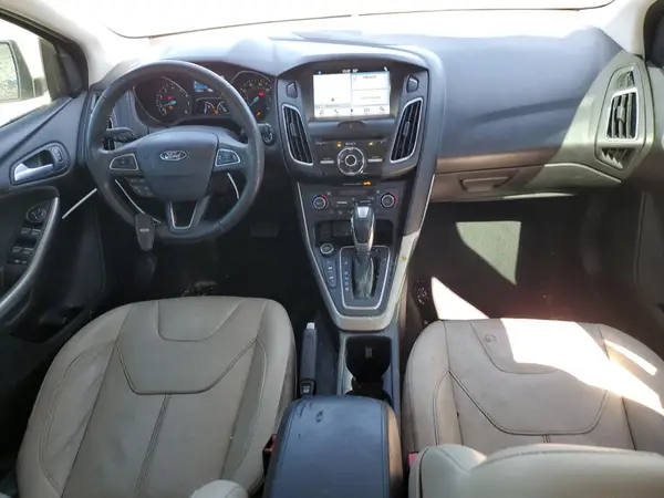 1FADP3N27HL222348 2017 FORD FOCUS - Image 8