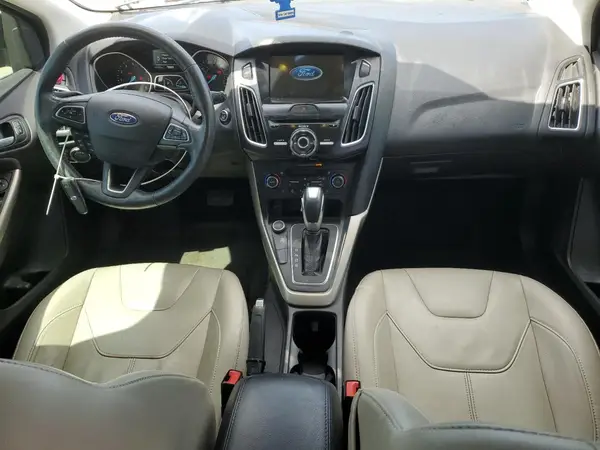 1FADP3N27HL264857 2017 FORD FOCUS - Image 8