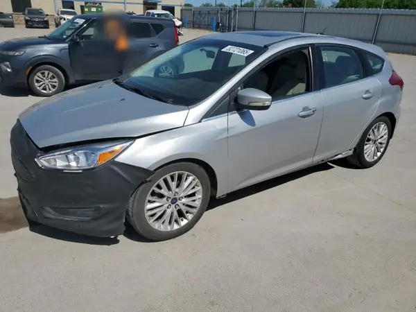 1FADP3N27HL287250 2017 FORD FOCUS - Image 1