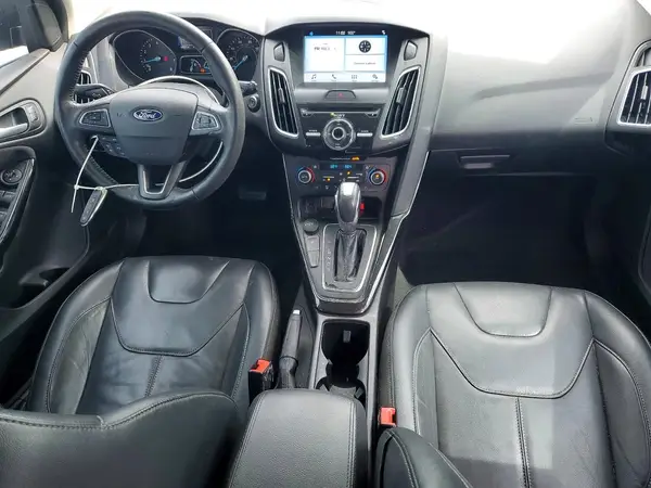 1FADP3N27JL209203 2018 FORD FOCUS - Image 8