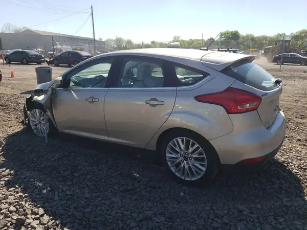 1FADP3N27JL219732 2018 FORD FOCUS - Image 2