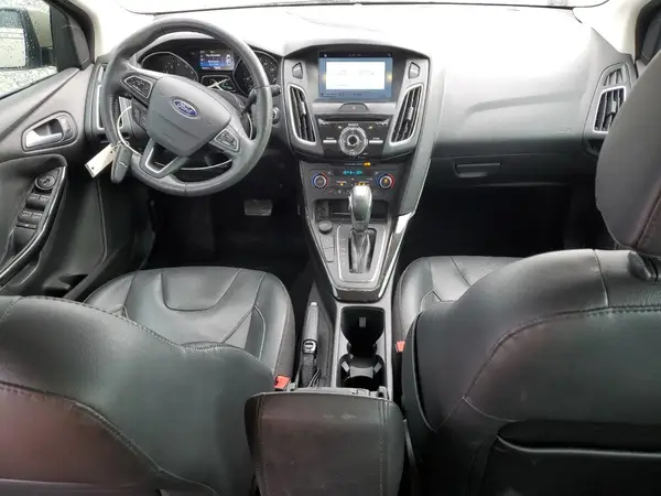 1FADP3N27JL220749 2018 FORD FOCUS - Image 8