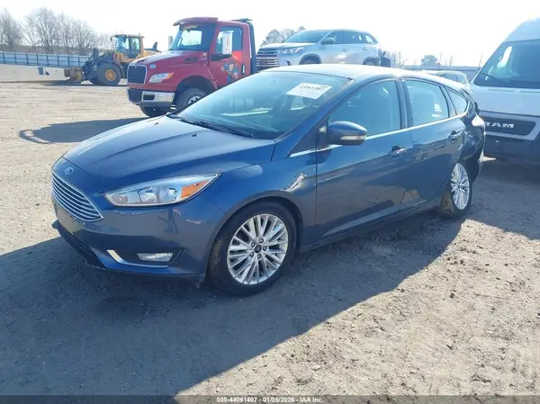 1FADP3N27JL230133 2018 FORD FOCUS - Image 2