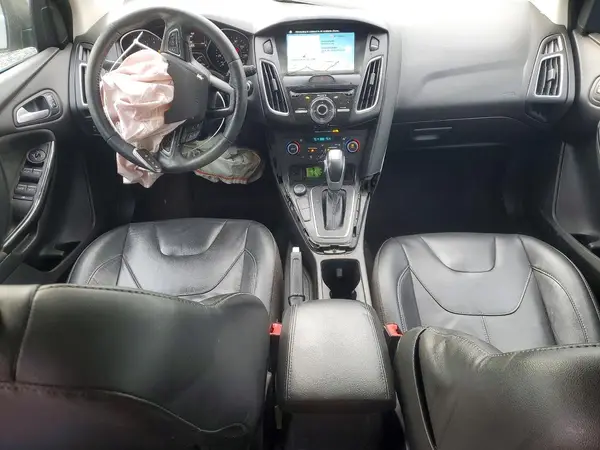 1FADP3N27JL232500 2018 FORD FOCUS - Image 8