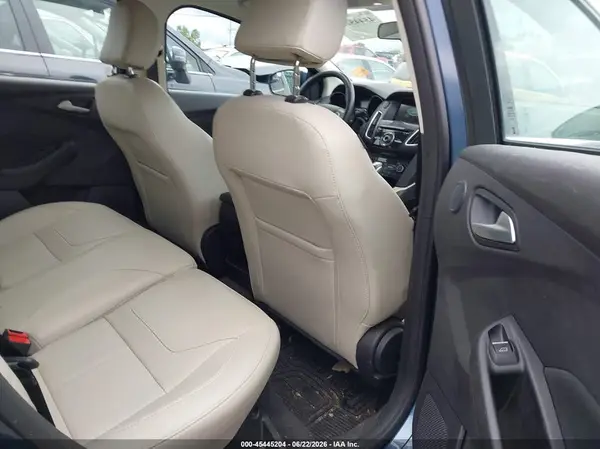 1FADP3N27JL281051 2018 FORD FOCUS - Image 8