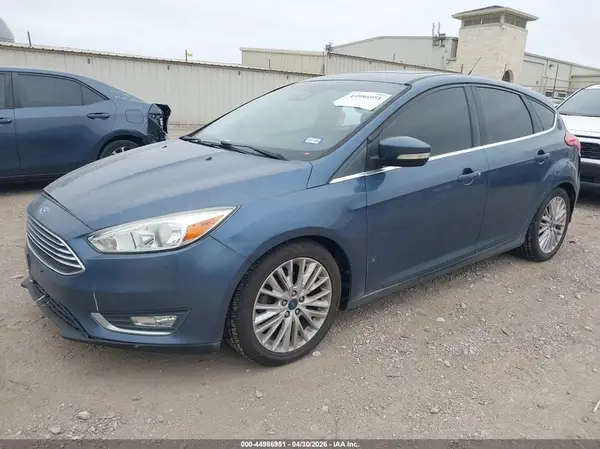 1FADP3N27JL289750 2018 FORD FOCUS - Image 2
