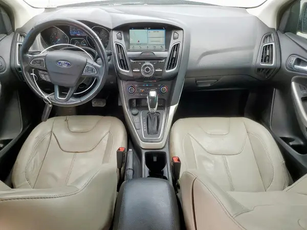 1FADP3N27JL314260 2018 FORD FOCUS - Image 8