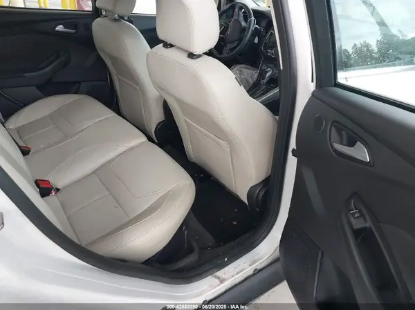 1FADP3N27JL314856 2018 FORD FOCUS - Image 8