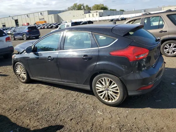 1FADP3N28GL210269 2016 FORD FOCUS - Image 2