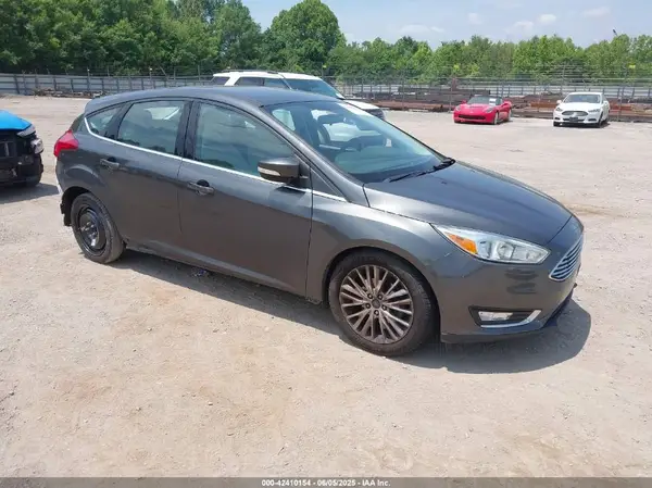 1FADP3N28GL299339 2016 FORD FOCUS - Image 1
