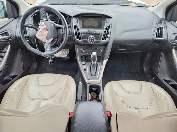 1FADP3N28GL307052 2016 FORD FOCUS - Image 8