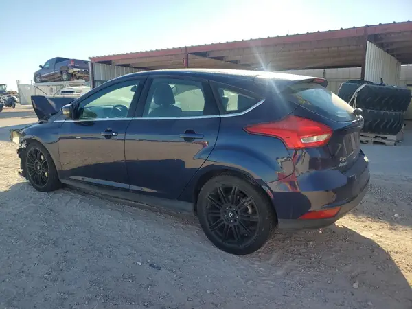 1FADP3N28GL331304 2016 FORD FOCUS - Image 2