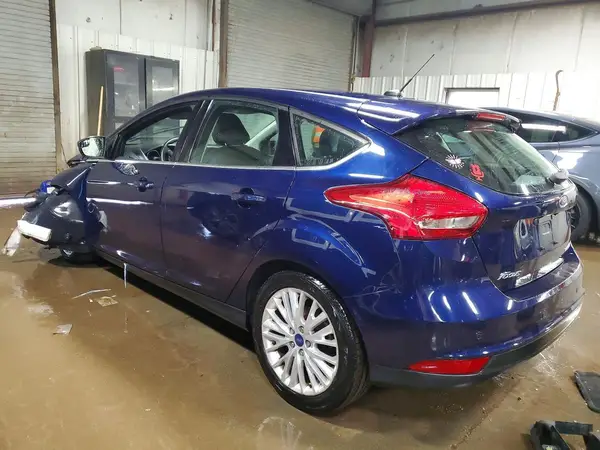 1FADP3N28HL262731 2017 FORD FOCUS - Image 2