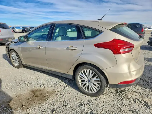 1FADP3N28HL272398 2017 FORD FOCUS - Image 2