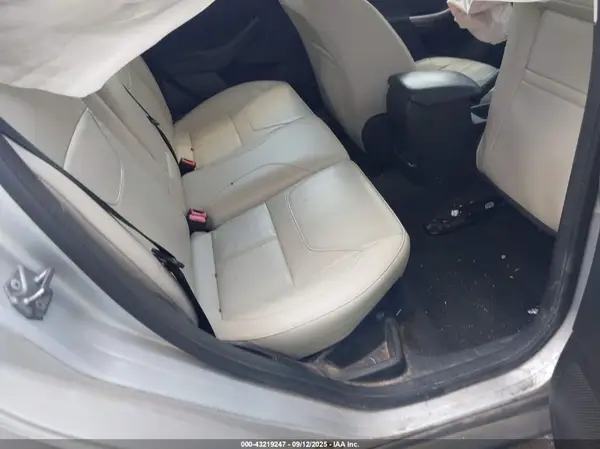 1FADP3N28HL272448 2017 FORD FOCUS - Image 8