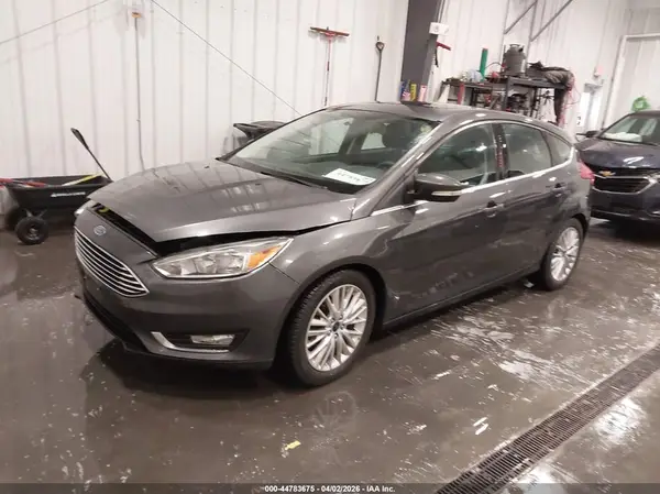 1FADP3N28JL223191 2018 FORD FOCUS - Image 2