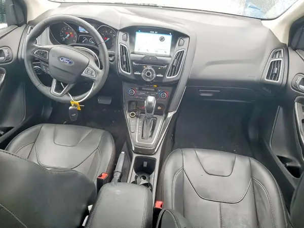 1FADP3N28JL247538 2018 FORD FOCUS - Image 8