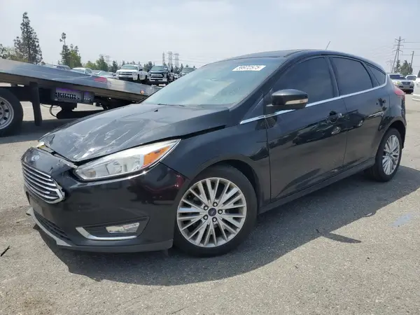 1FADP3N28JL250097 2018 FORD FOCUS - Image 1