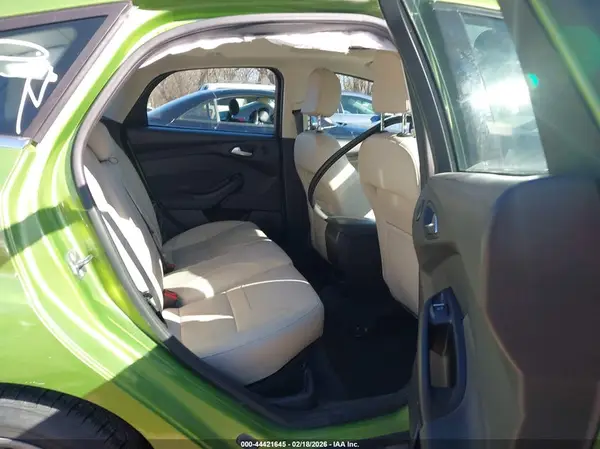 1FADP3N28JL272004 2018 FORD FOCUS - Image 8