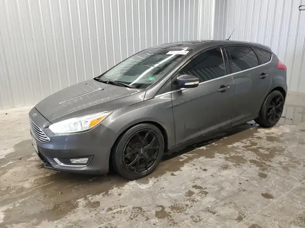 1FADP3N28JL280782 2018 FORD FOCUS - Image 1