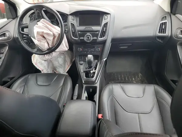 1FADP3N28JL284136 2018 FORD FOCUS - Image 8