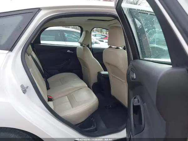 1FADP3N28JL314851 2018 FORD FOCUS - Image 8
