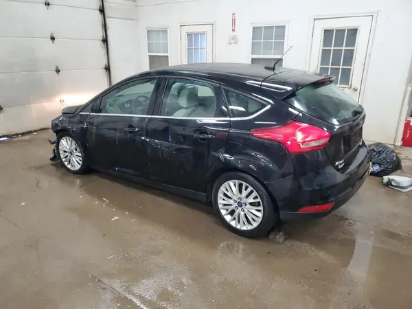 1FADP3N29GL233642 2016 FORD FOCUS - Image 2
