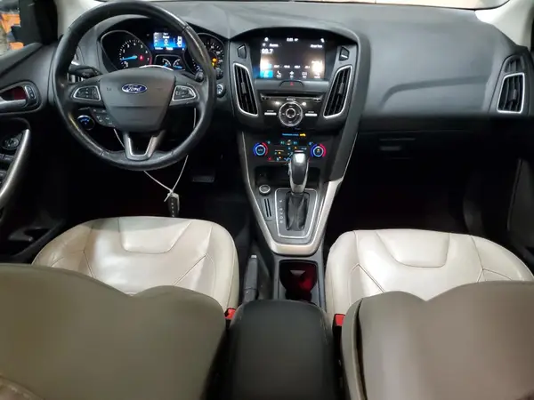 1FADP3N29GL233642 2016 FORD FOCUS - Image 8